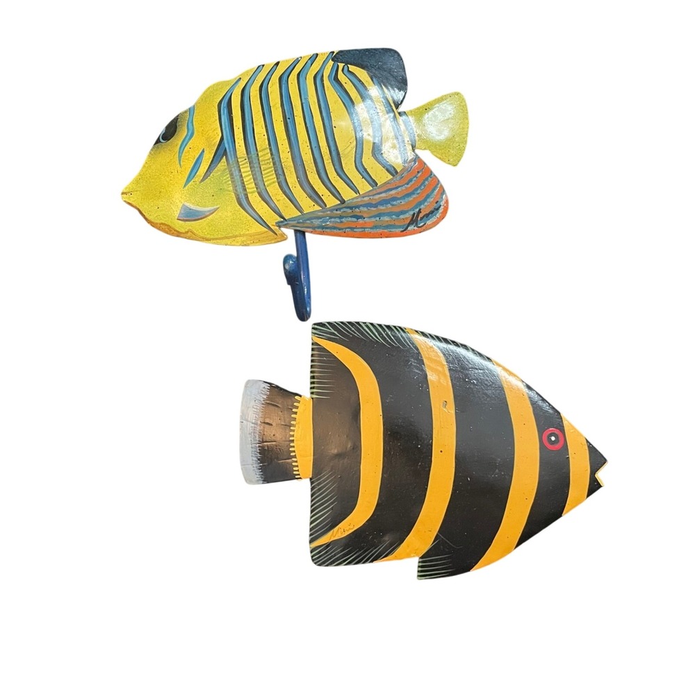 Mini Signed Hand Painted Metal Tropical Fish Wall Hooks Set of 2 Coastal Decor‎